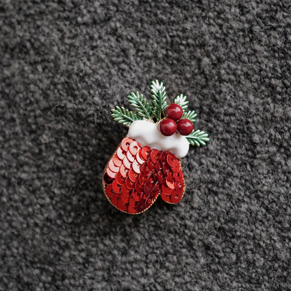 Handmade Christmas Brooch (C)