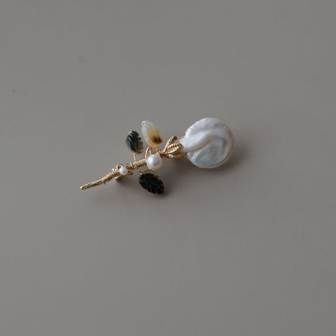 Pearl Lapel Pin (Brooch)